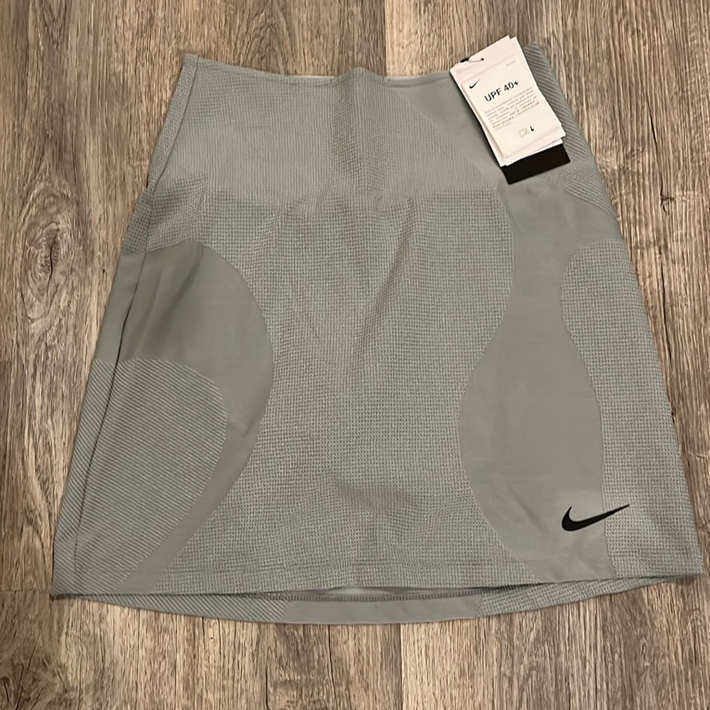 Brand new with tags Nike skort